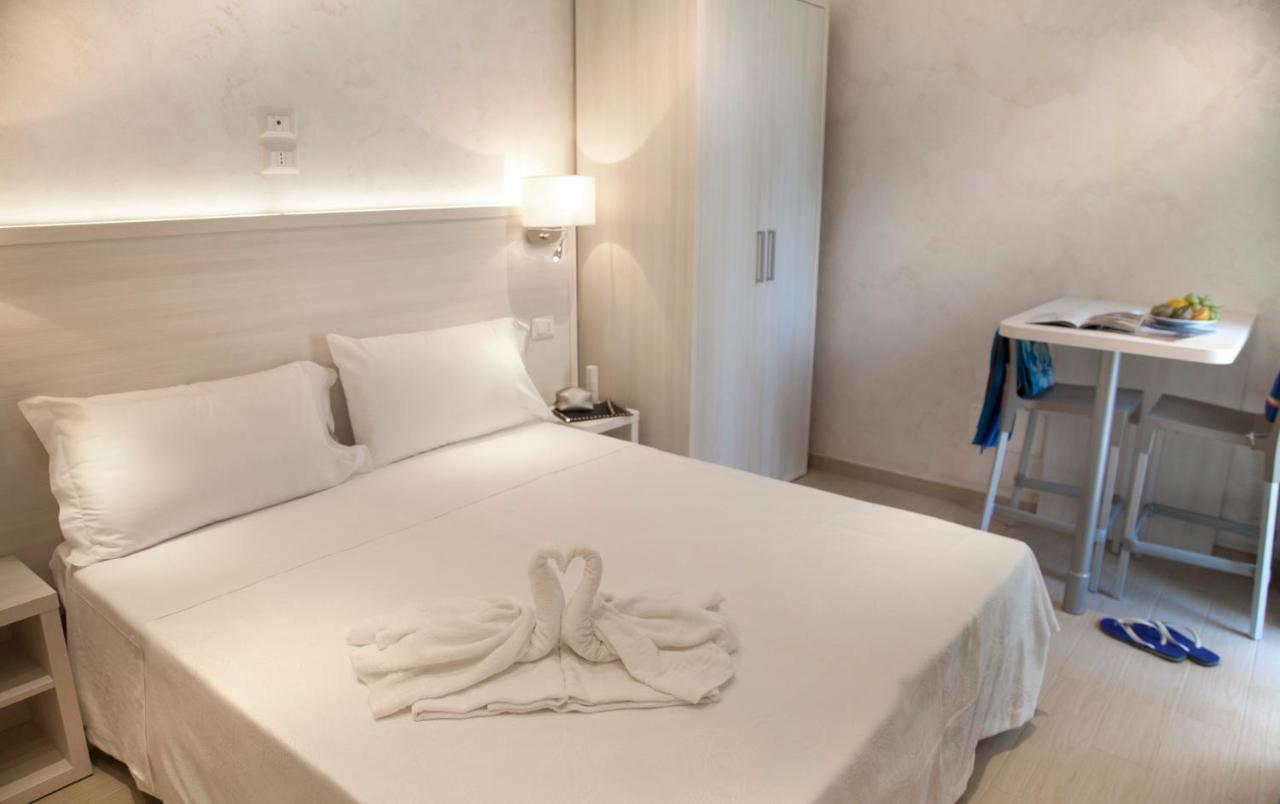 Marina Beach Aparthotel Rimini Exterior photo